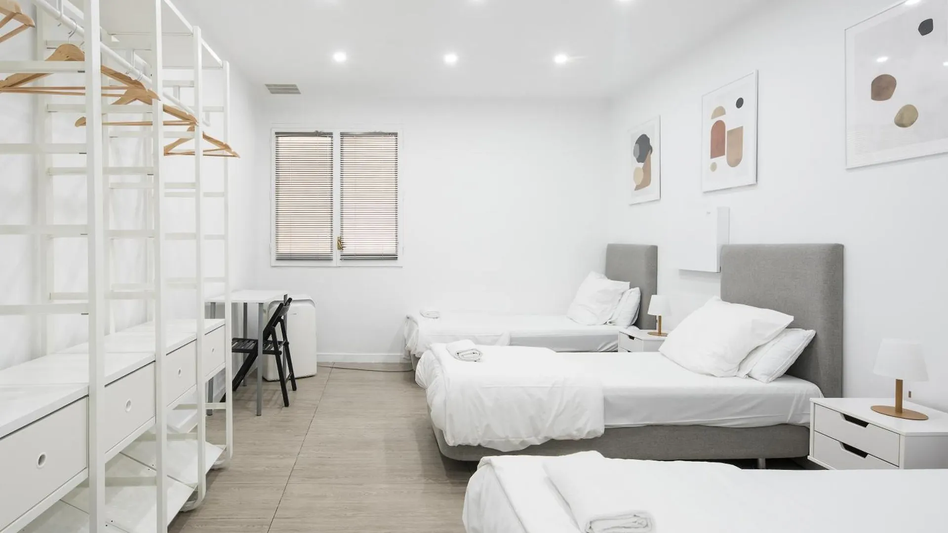 No Limit Barcelona Central Hostel