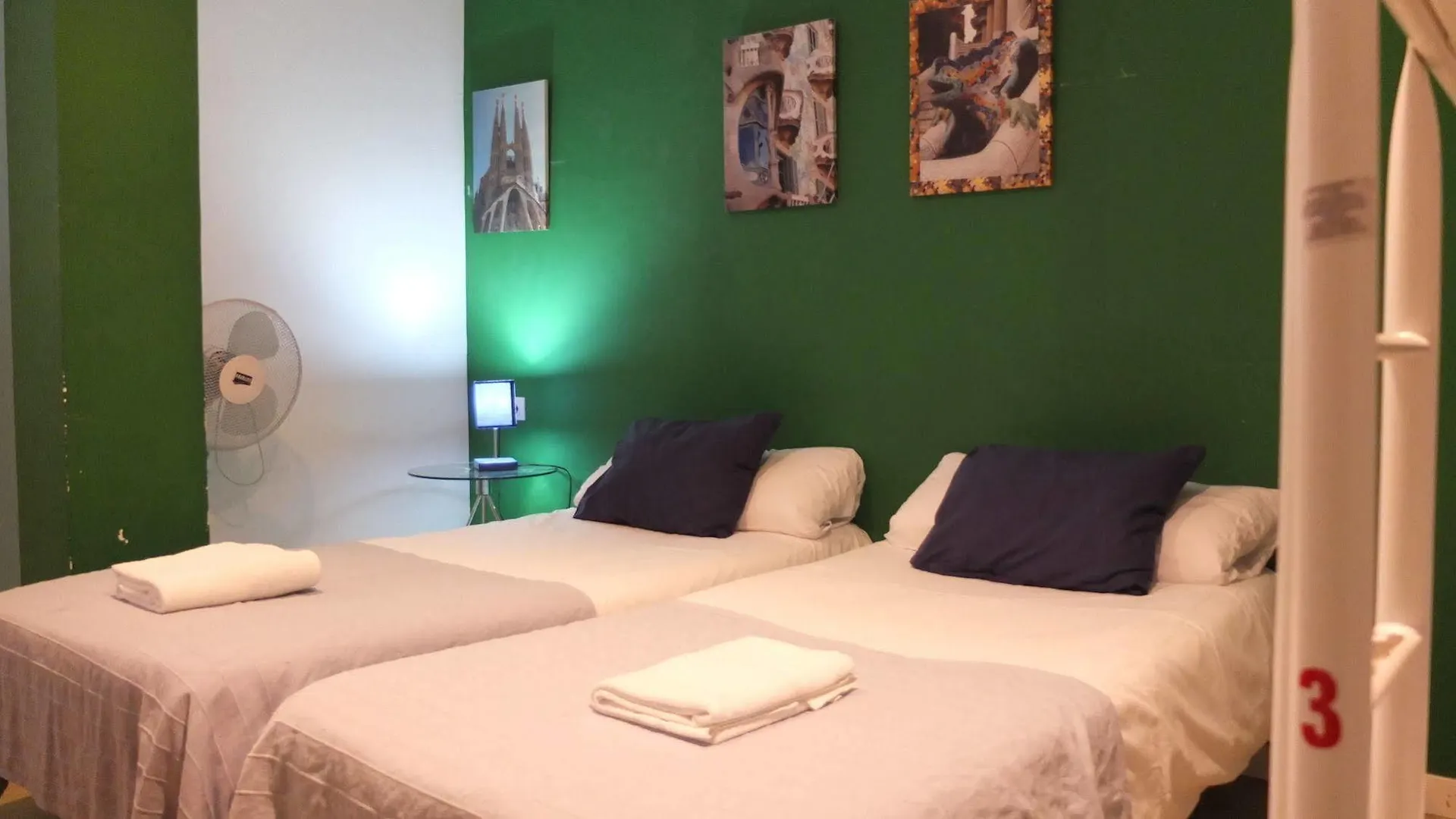 No Limit Barcelona Central Hostel